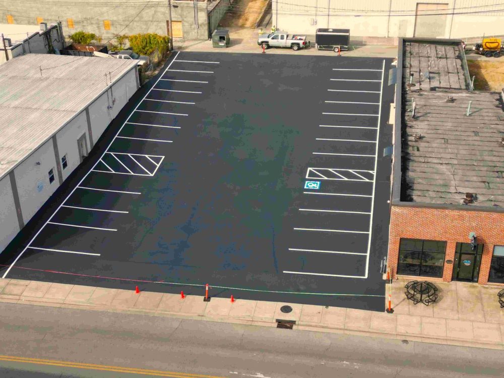 parking lot striping and maintenance